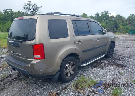 2011 Honda Pilot Touring из США, поврежденный, VIN 5FNYF3H94BB024764